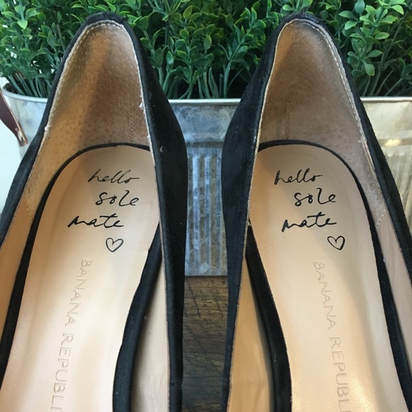 Banana Republic | Black Suede Pumps - Picture 6 of 8